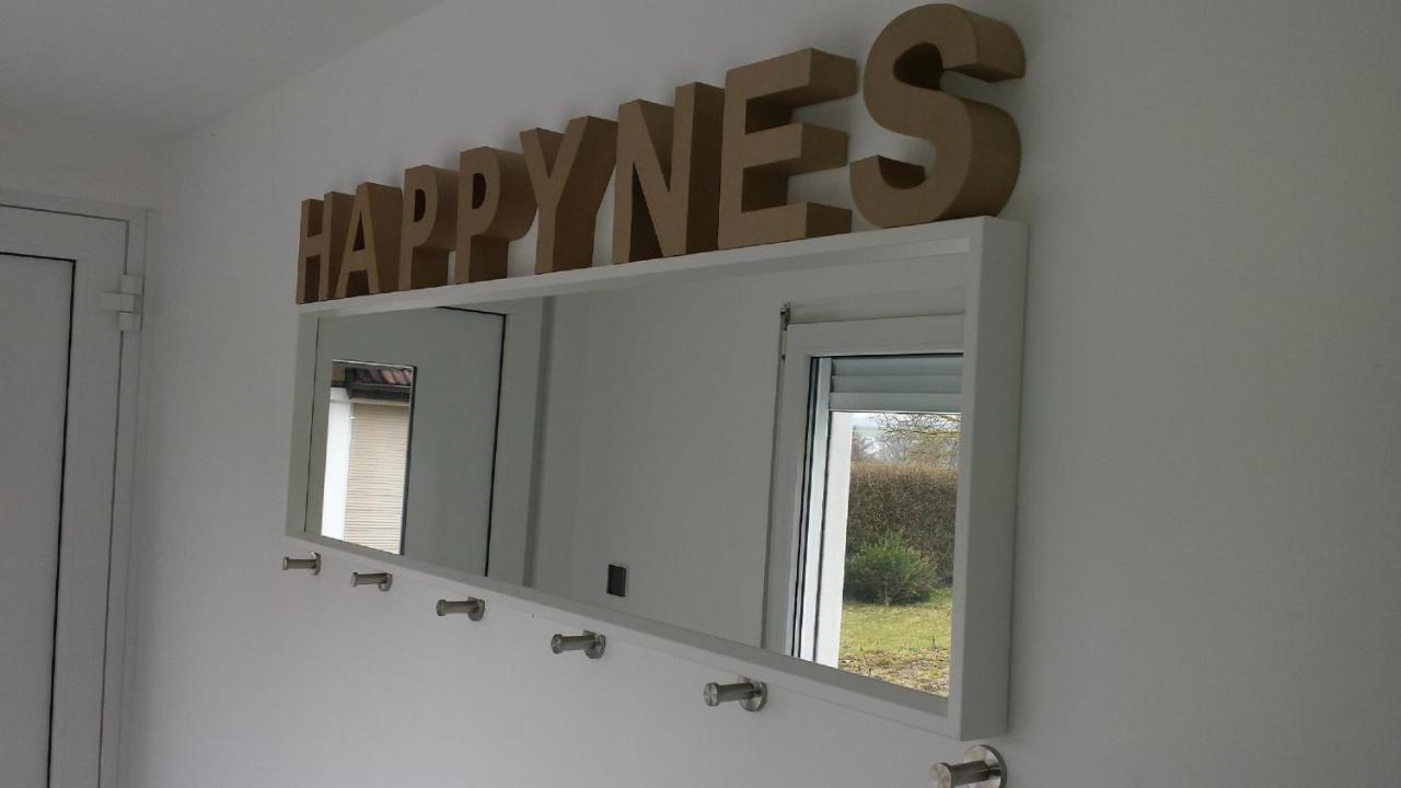 Ferienwohnung Happynes Бад Нойщат ан дер Зале Екстериор снимка